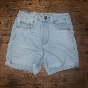 American Eagle light wash curvy hi-rise size 2 Daisy Duke shortie shorts